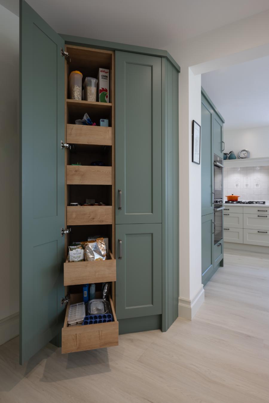 a five drawer pull-out larder with soft closure